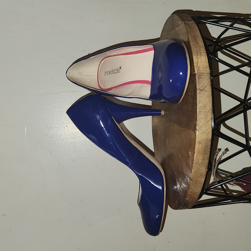 Shoedazzle Navy Pumps